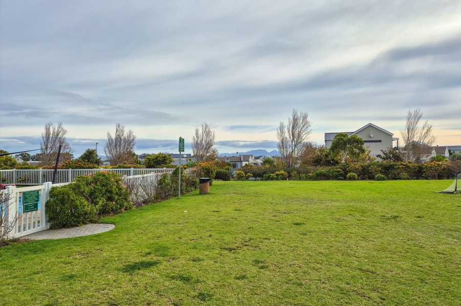 3 Bedroom Property for Sale in Kelderhof Country Village Western Cape